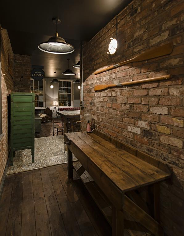 Le Bateau Aparthotel Liverpool Bilik gambar
